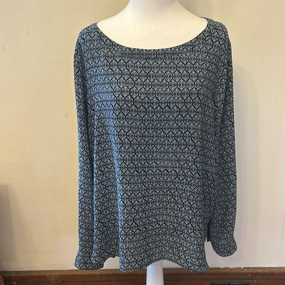 Loft light dark blue long rollable sleeve blouse Size L EUC